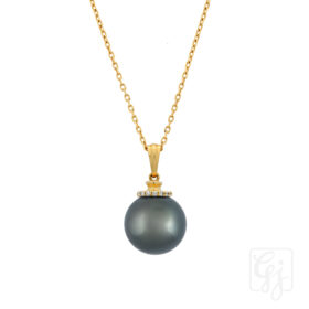 18K Yellow Gold Diamond Tihitian Pearl Pendant